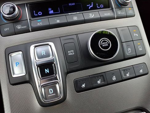 Used 2020 Hyundai Palisade Limited image 23