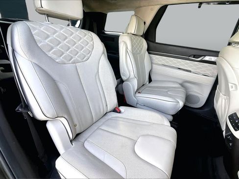 Used 2020 Hyundai Palisade Limited FWD image 18