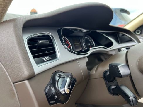 Used 2016 Audi A4 2.0T Premium Plus w/ Technology Package image 42