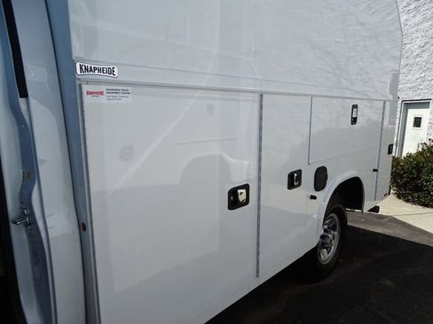 New 2025 Chevrolet Express 3500 w/ Power Convenience Package RWD image 8