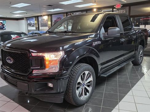 Used 2020 Ford F150 XL w/ Equipment Group 101A Mid image 1