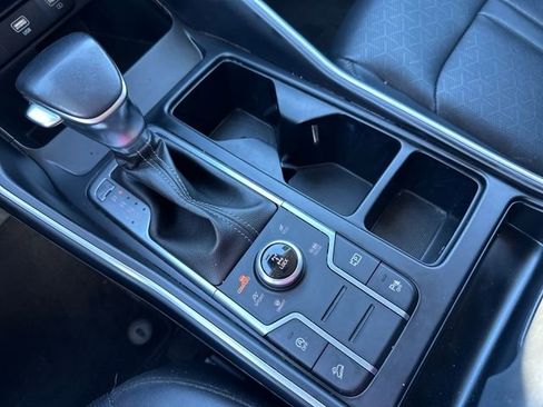 Used 2021 Kia Sorento S image 27