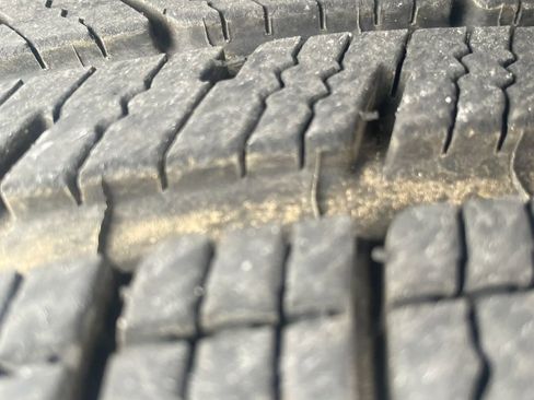 Used 2013 Toyota Sienna XLE w/ Entertainment Pkg image 14