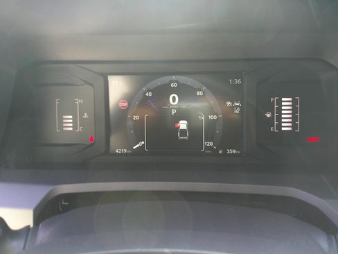 Used 2025 Toyota Tacoma SR5 image 26