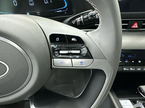 New 2026 Hyundai Elantra SEL Sport image 25