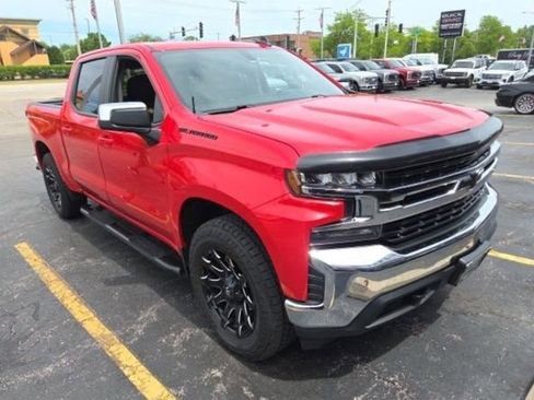 Used 2021 Chevrolet Silverado 1500 LT w/ Bed Protection Package AWD/4WD image 4
