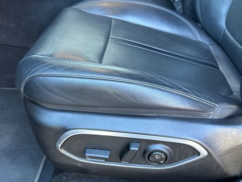 Used 2022 Jeep Wagoneer Series III image 12