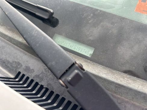 Used 2015 Ford Taurus SHO w/ Equipment Group 401A image 15