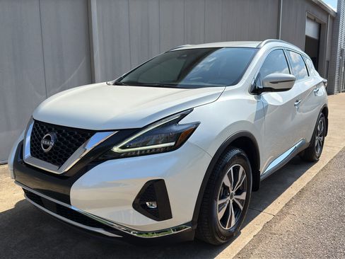 Used 2023 Nissan Murano SV FWD image 7