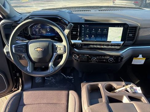 New 2026 Chevrolet Silverado 1500 LT image 15