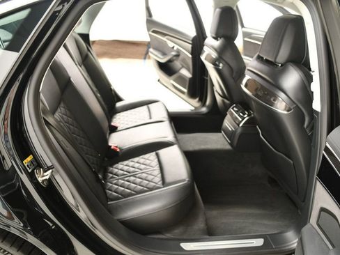 Used 2020 Audi S8 L w/ Full Leather Package image 39