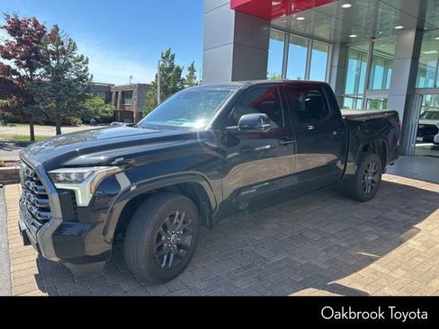 Used 2023 Toyota Tundra Platinum AWD/4WD image 3