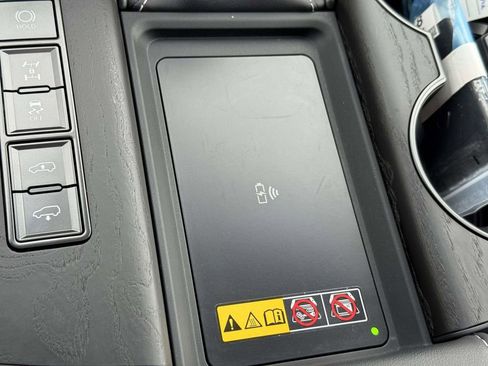 Used 2025 Lexus LX 600 4WD w/ Accessory Package (Z1) image 28