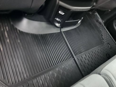 Used 2022 RAM 1500 Big Horn image 8