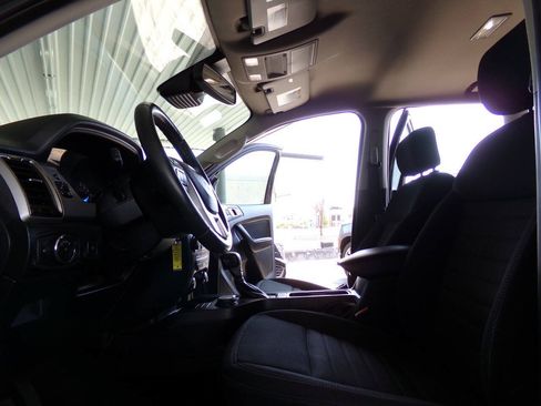 Used 2020 Ford Ranger XLT w/ Equipment Group 302A Luxury AWD/4WD image 18