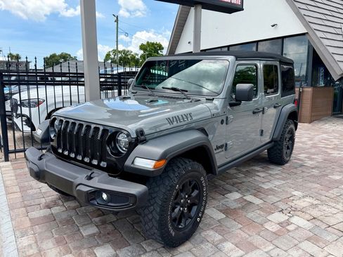 Used 2021 Jeep Wrangler Unlimited Sport AWD/4WD image 2