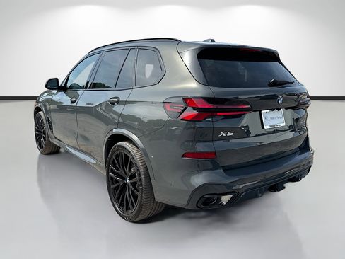 New 2026 BMW X5 sDrive40i w/ M Sport Package RWD image 5