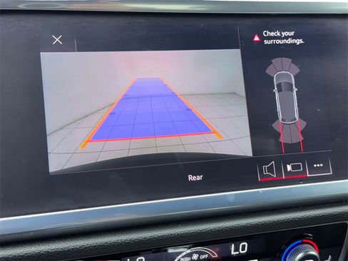 Used 2021 Audi Q3 2.0T Premium w/ Convenience Package image 26