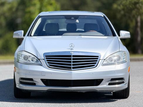 Used 2010 Mercedes-Benz S 550 image 3