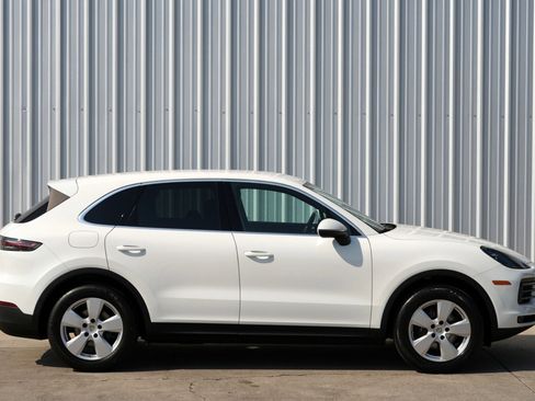 Used 2020 Porsche Cayenne image 54