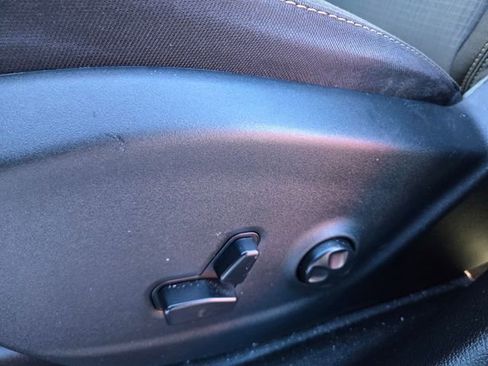 Used 2017 Jeep Cherokee Latitude image 27