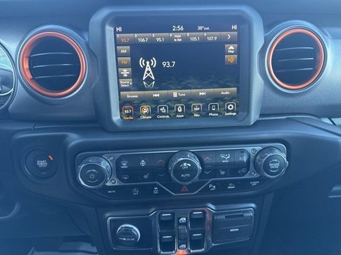 Used 2022 Jeep Gladiator Mojave w/ LED Lighting Group image 24
