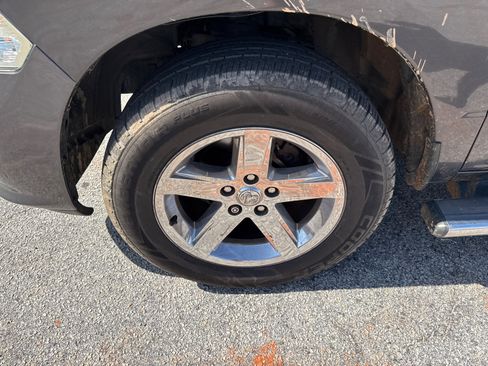 Used 2018 RAM 1500 Express w/ Express Value Package image 11