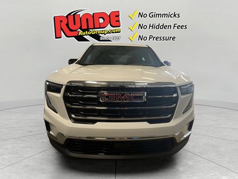 New 2026 GMC Acadia Elevation image 8