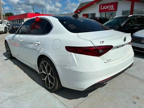Used 2020 Alfa Romeo Giulia Ti w/ Active Blind Spot Package AWD/4WD image 3