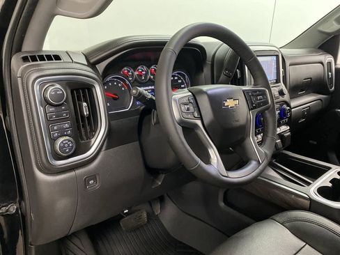 Used 2020 Chevrolet Silverado 1500 LTZ w/ LTZ Premium Package image 2