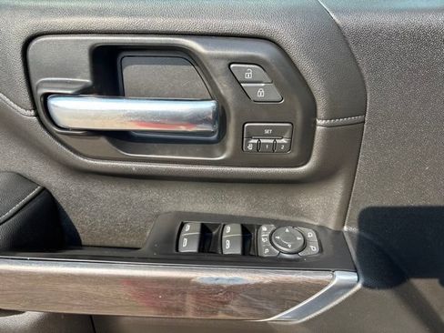 Used 2020 Chevrolet Silverado 2500 LTZ w/ LTZ Plus Package AWD/4WD image 24
