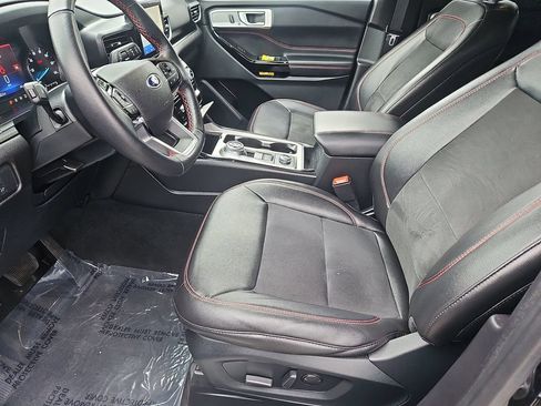 Used 2022 Ford Explorer ST-Line AWD/4WD image 31