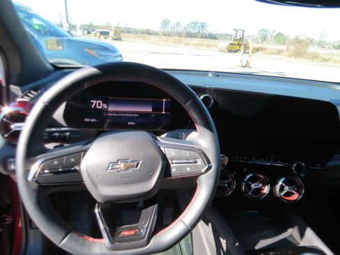 Used 2025 Chevrolet Blazer EV RS image 17