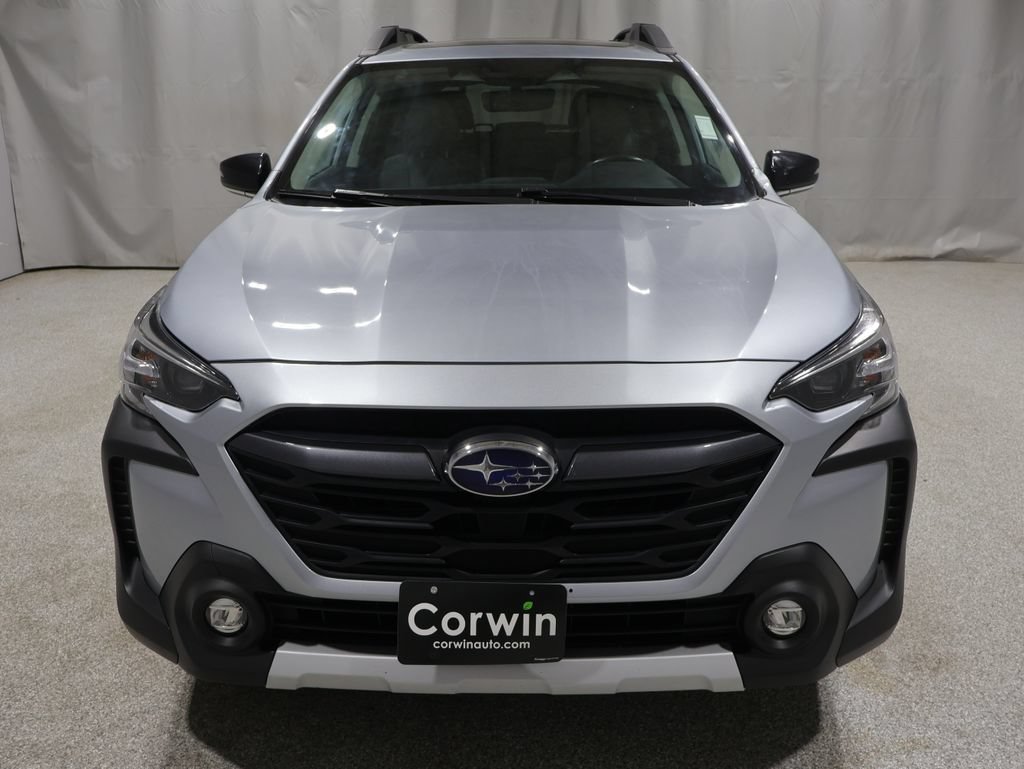 Used 2023 Subaru Outback Limited AWD/4WD image 7