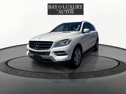 Used 2012 Mercedes-Benz ML 350 4MATIC image 3