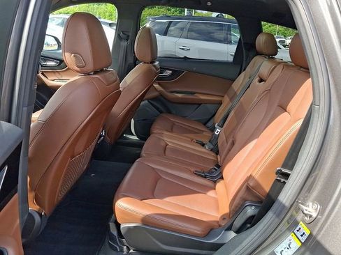 Used 2018 Audi Q7 3.0T Prestige AWD/4WD image 8