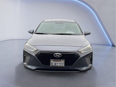 Used 2017 Hyundai Ioniq Blue FWD image 2
