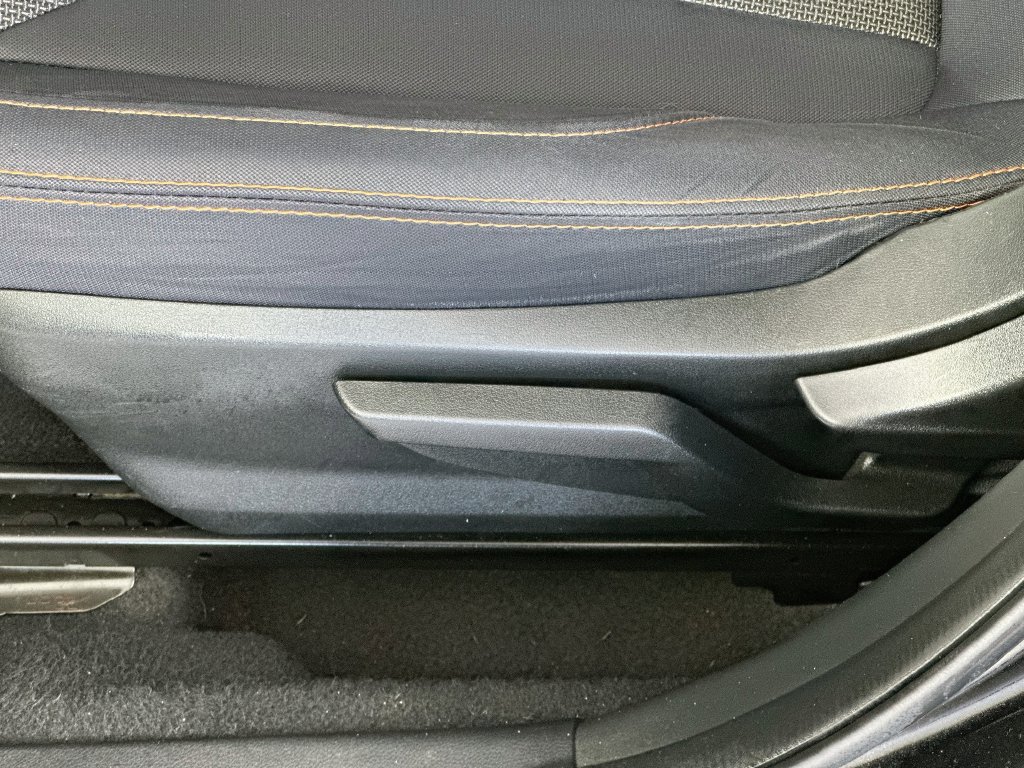 Used 2018 Subaru Crosstrek 2.0i Premium AWD/4WD image 21