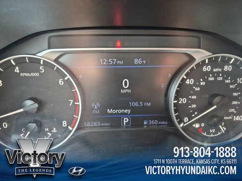 Used 2025 Nissan Altima 2.5 SV FWD image 15