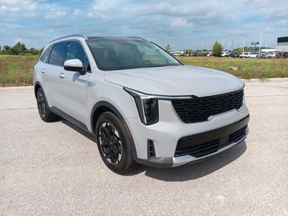 Certified 2024 Kia Sorento S w/ Panoramic Sunroof Package