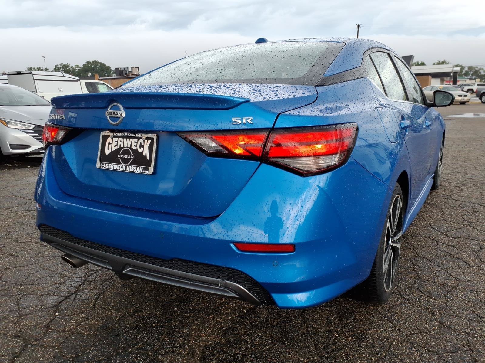 Used 2020 Nissan Sentra SR FWD image 4