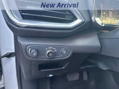 Used 2021 Chevrolet TrailBlazer LT image 11