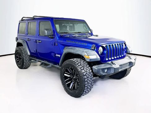 Used 2018 Jeep Wrangler Unlimited Sport image 24