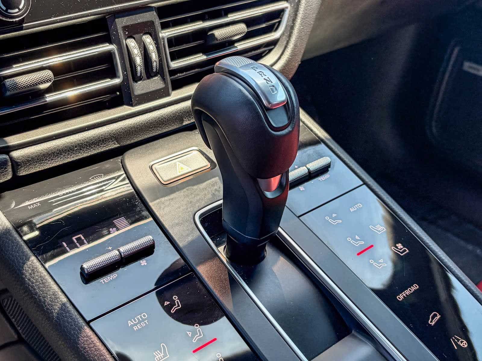 Used 2023 Porsche Macan GTS AWD/4WD image 18