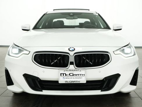 Used 2025 BMW 230i xDrive Coupe w/ Premium Package AWD/4WD image 7