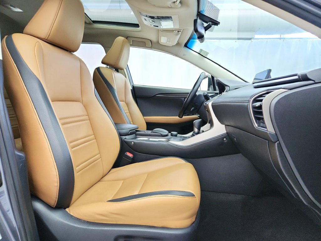 Used 2017 Lexus NX 200t AWD image 25