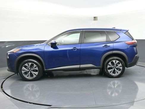 Used 2023 Nissan Rogue SV image 4