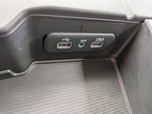 Used 2024 RAM 1500 Classic SLT RWD image 21