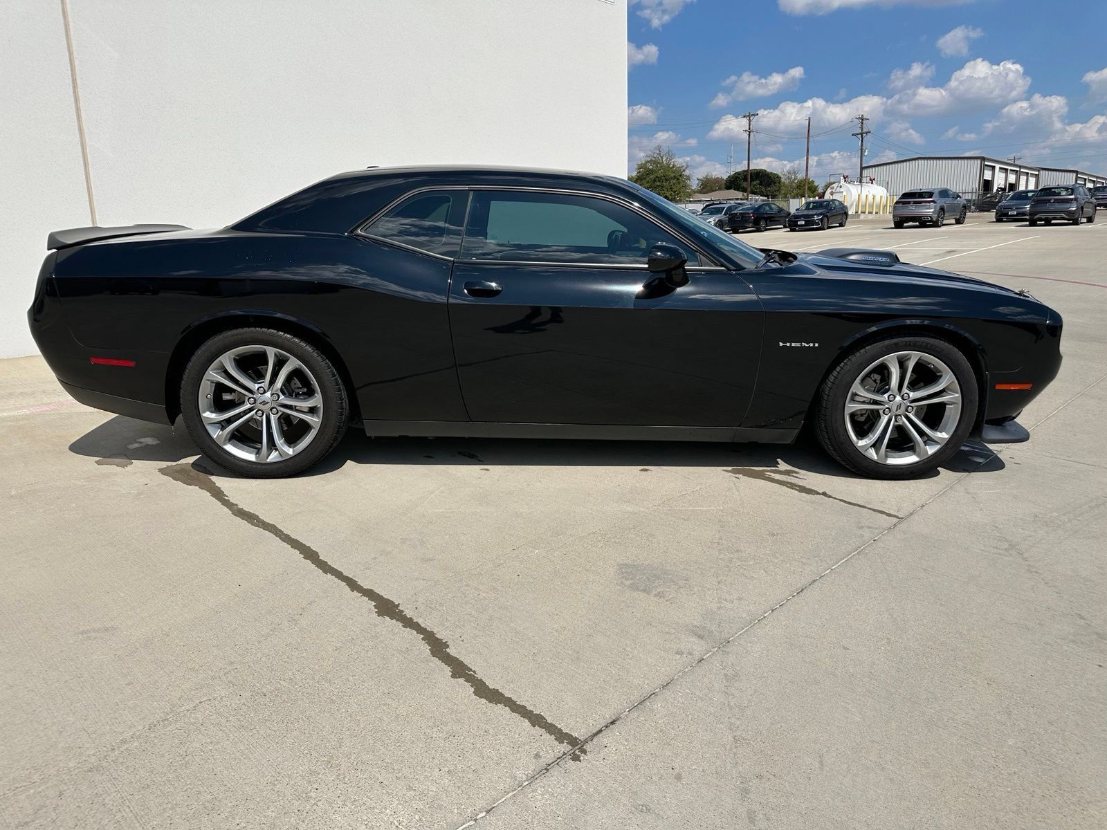 Used 2022 Dodge Challenger R/T w/ Shaker Package RWD image 8