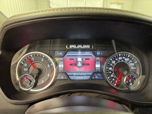 Used 2024 RAM 2500 Laramie AWD/4WD image 30